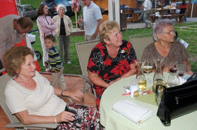905