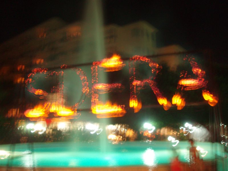 P9090090